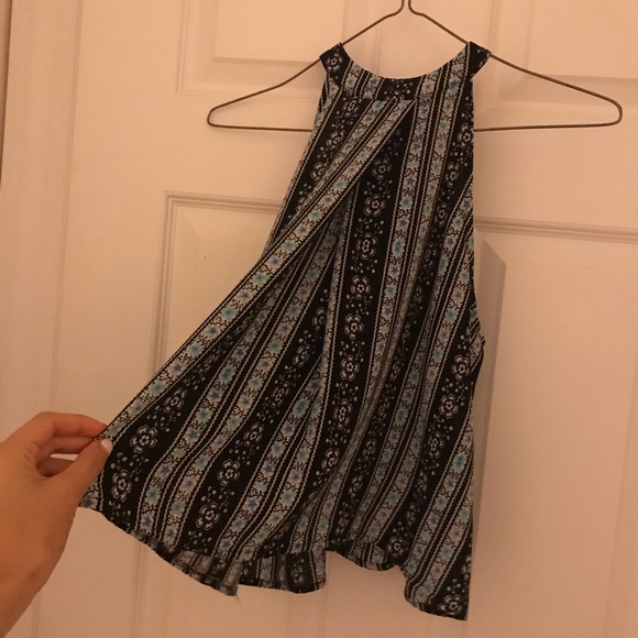 High Neck Sleeveless Blouse Striped Pattern - Picture 7 of 8